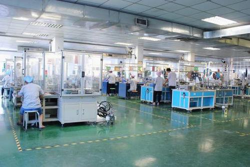 修电脑后的温情 一次技术援助引发的人际互动